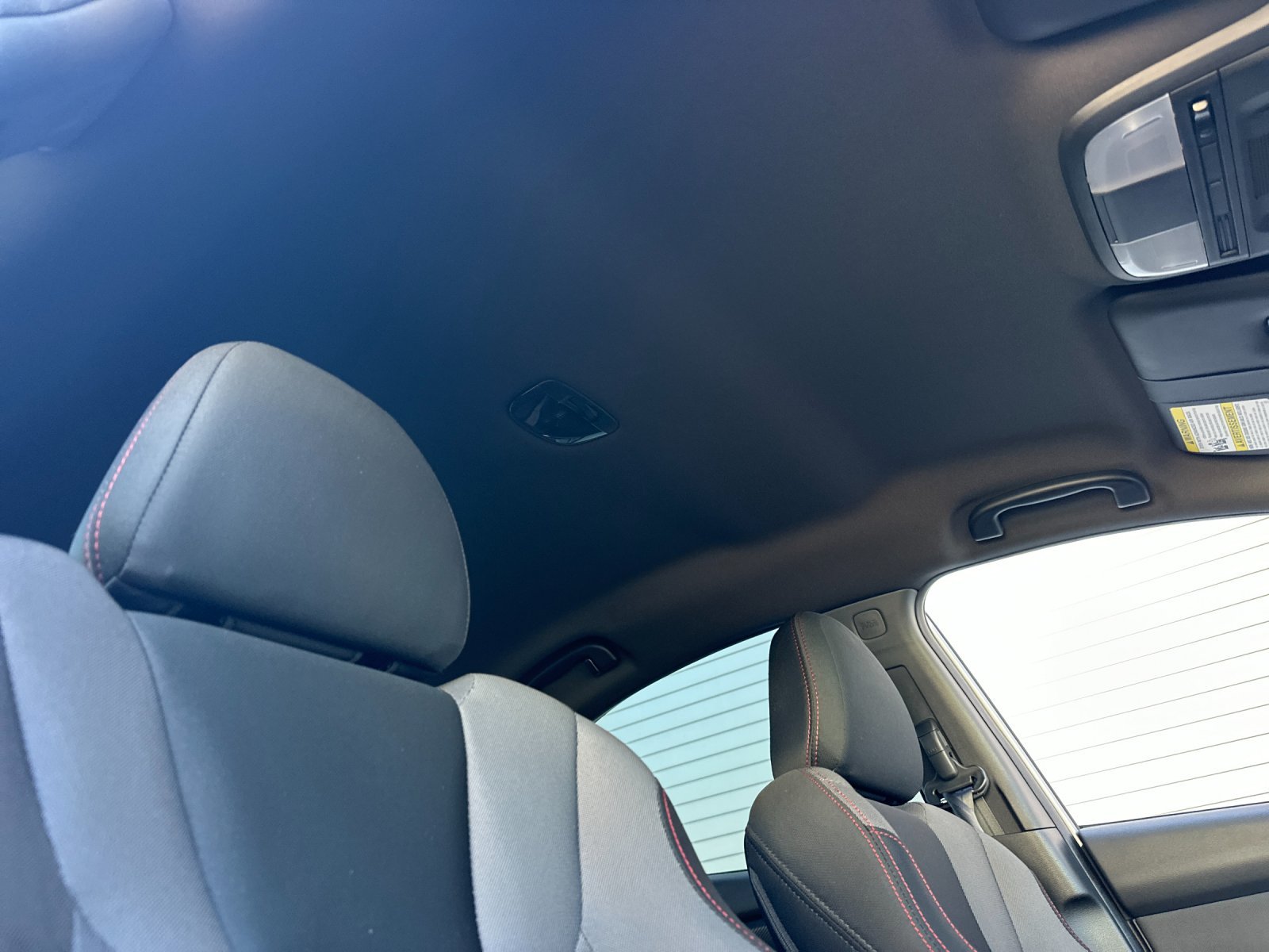 Used 2022 Ice Silver Metallic Subaru 4D Sedan image 18