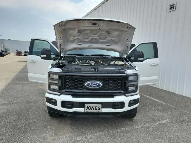 Used 2024 White Ford Lariat image 23