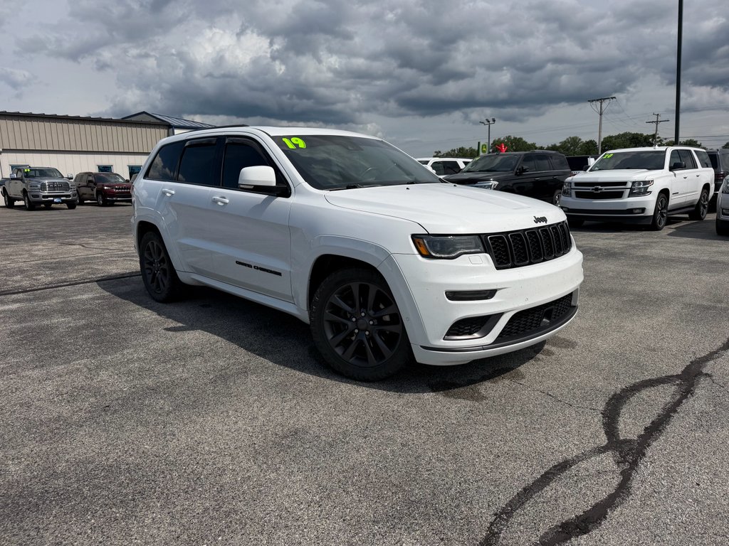 Used 2019 Bright White Clearcoat Jeep High Altitude image 2