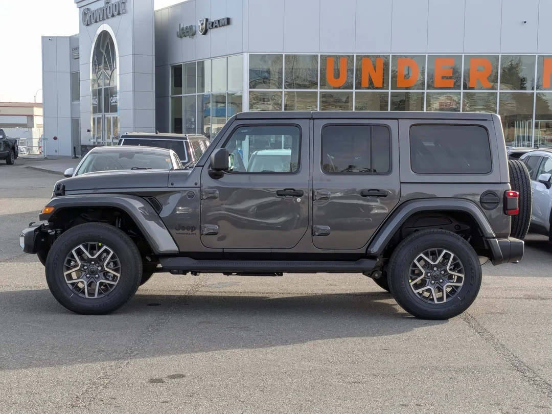 New 2026 Grey Jeep Sahara - - 4x4 - McKinley Leather - Body-Color Top - Alpine Audio - Technology Group & More! image 5