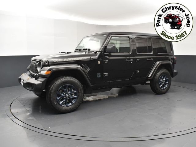New 2026 Black Clear-Coat Exterior Paint Jeep 85th Anniversary Edition image 3