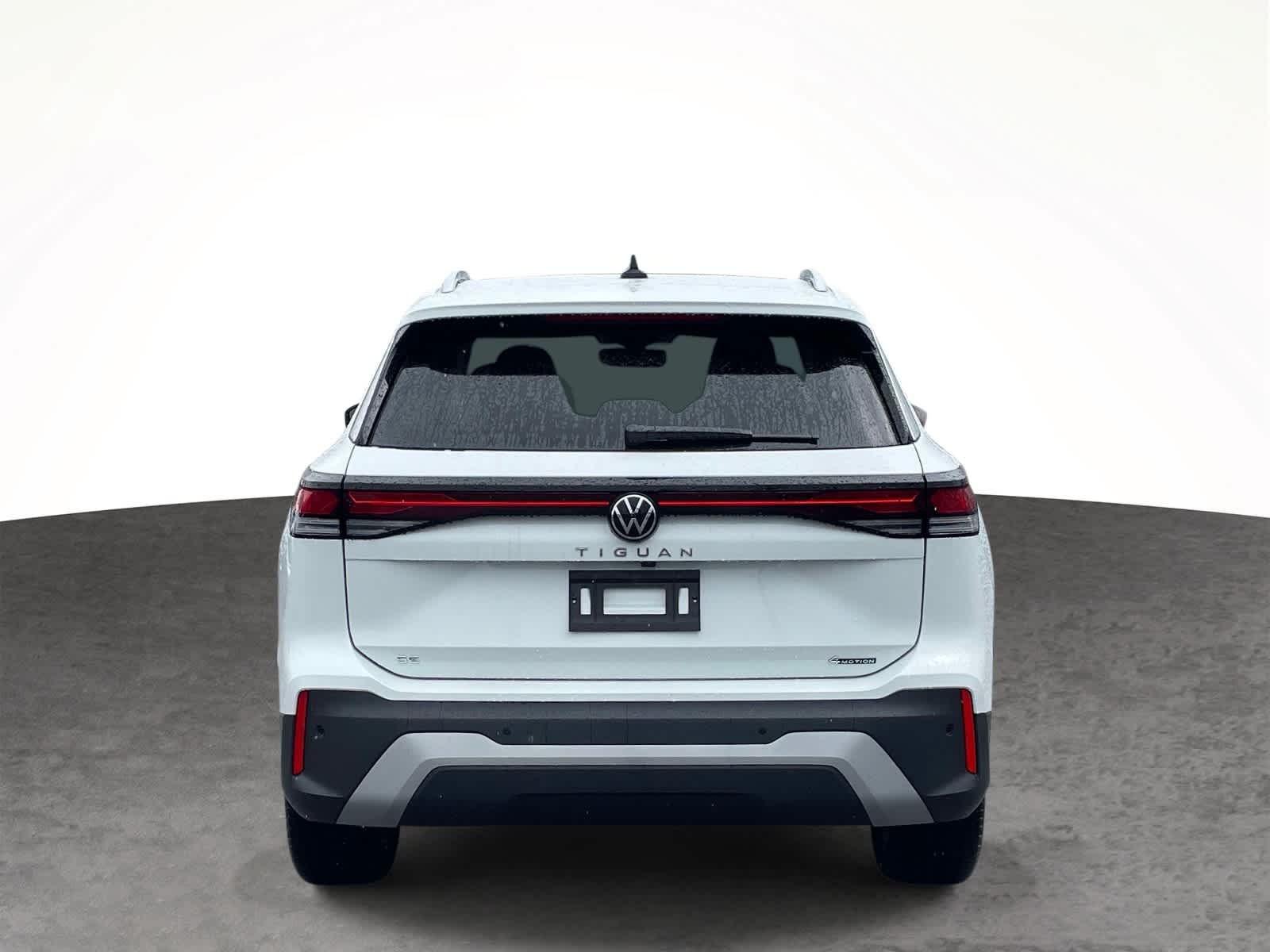 New 2026 Pure White Volkswagen SE image 4