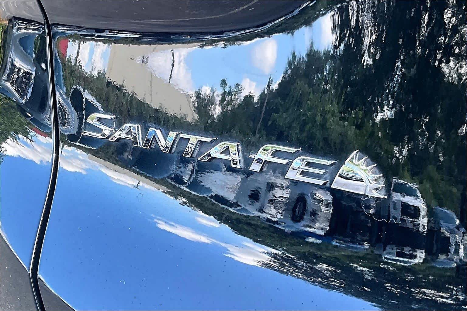 Used 2019 Twilight Black Hyundai SE image 10