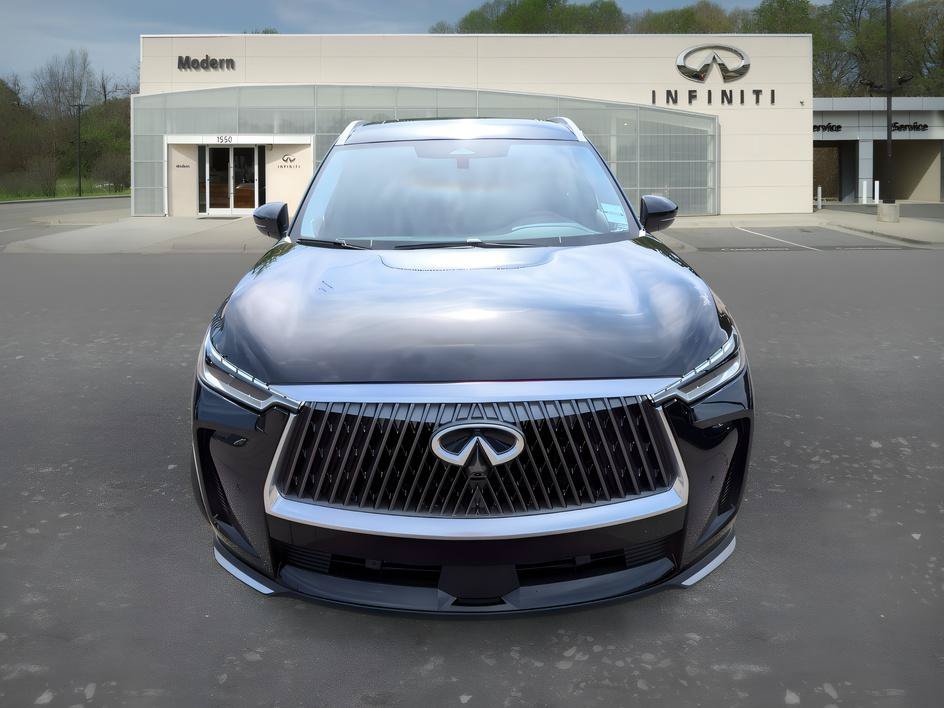 Certified Used 2026 Mineral Black INFINITI LUXE image 2