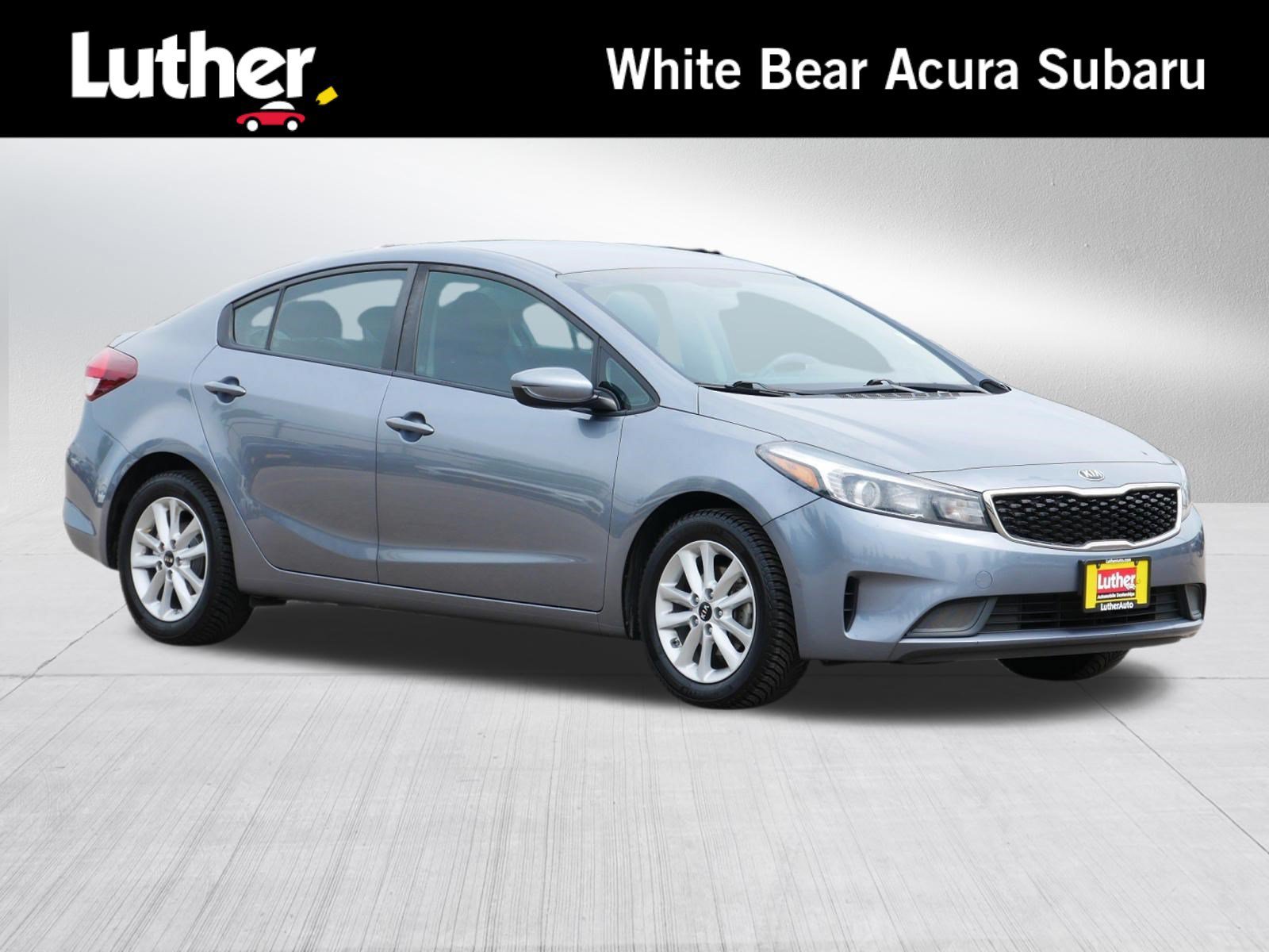 2017 Kia Forte S AT's photo