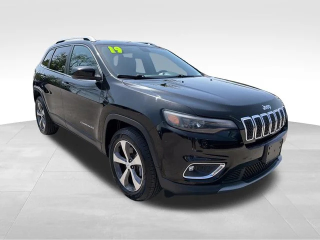 Used 2019 Black Jeep Limited image 1