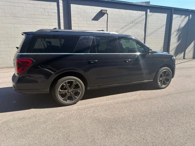 Used 2023 Black Ford Limited image 7