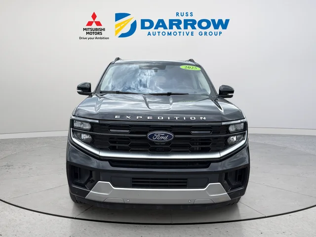 Used 2025 Black Ford Platinum image 8