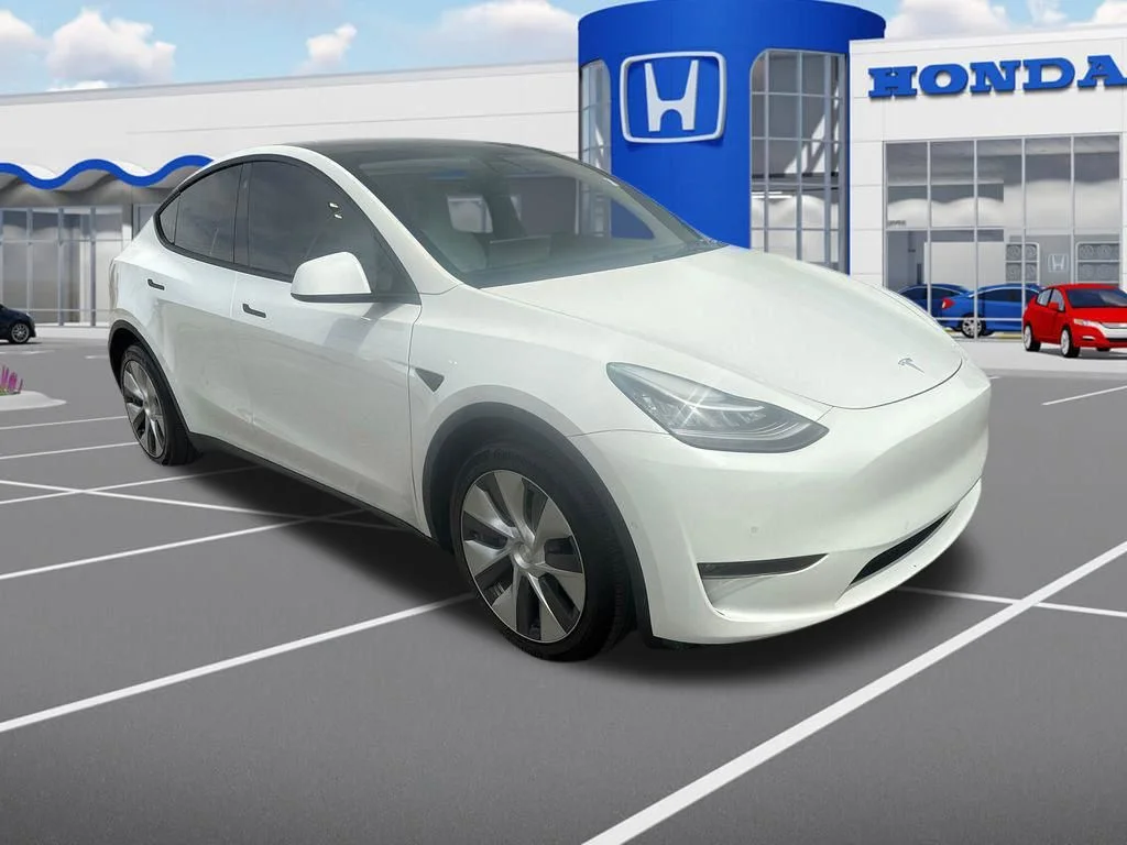 2021 Tesla Model Y Long Range Dual Motor All-Wheel Drive's photo