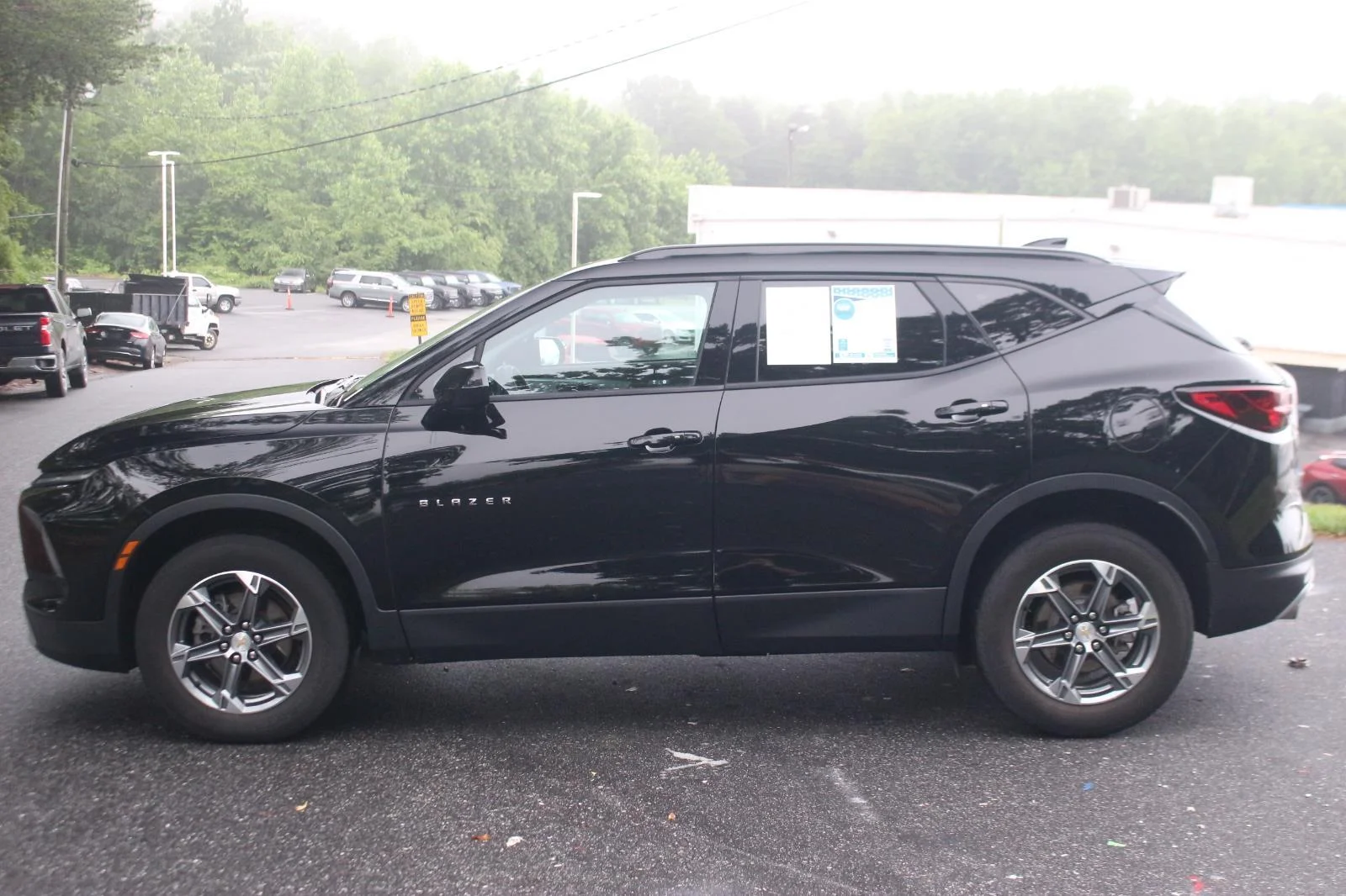Used 2024 Black Chevrolet 2LT image 4