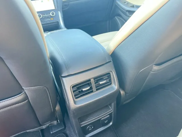 Used 2022 Gray Ford SEL image 29