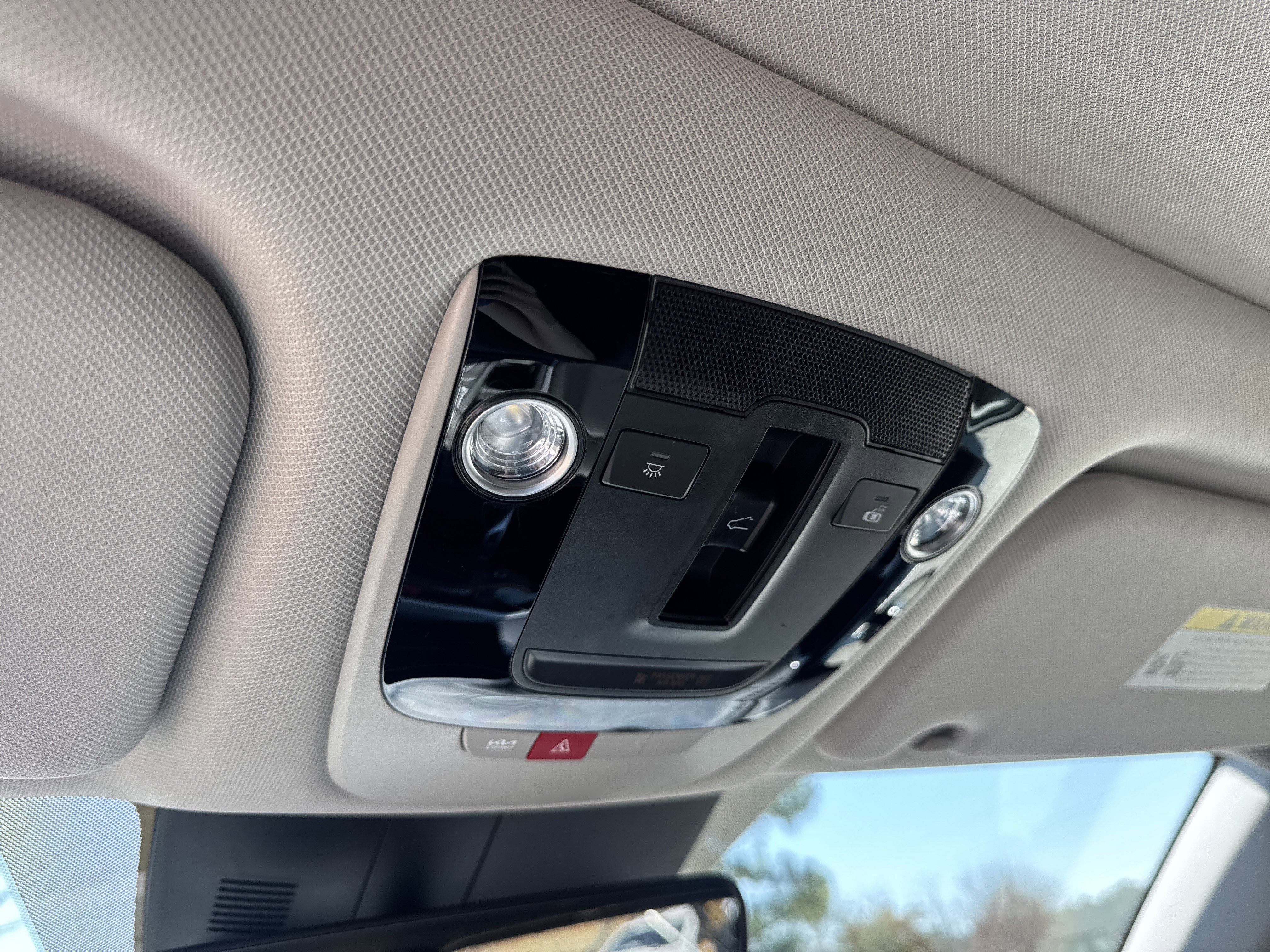 Certified Used 2025 Wolf Gray Kia EX image 31