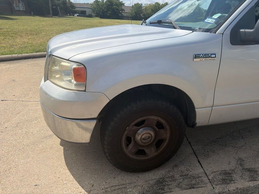Used 2006 Ford F-150 XLT with VIN 1FTPX12526NA28824 for sale in Irving, TX