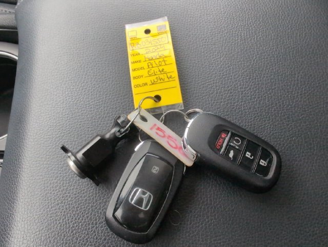 2024 Honda Pilot Elite - Photo 34