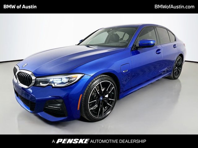 2022|BMW|3 Series|330e iPerformance|4D Sedan