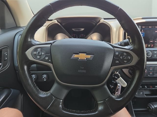 Used 2019 Pacific Blue Metallic Chevrolet Z71 image 21