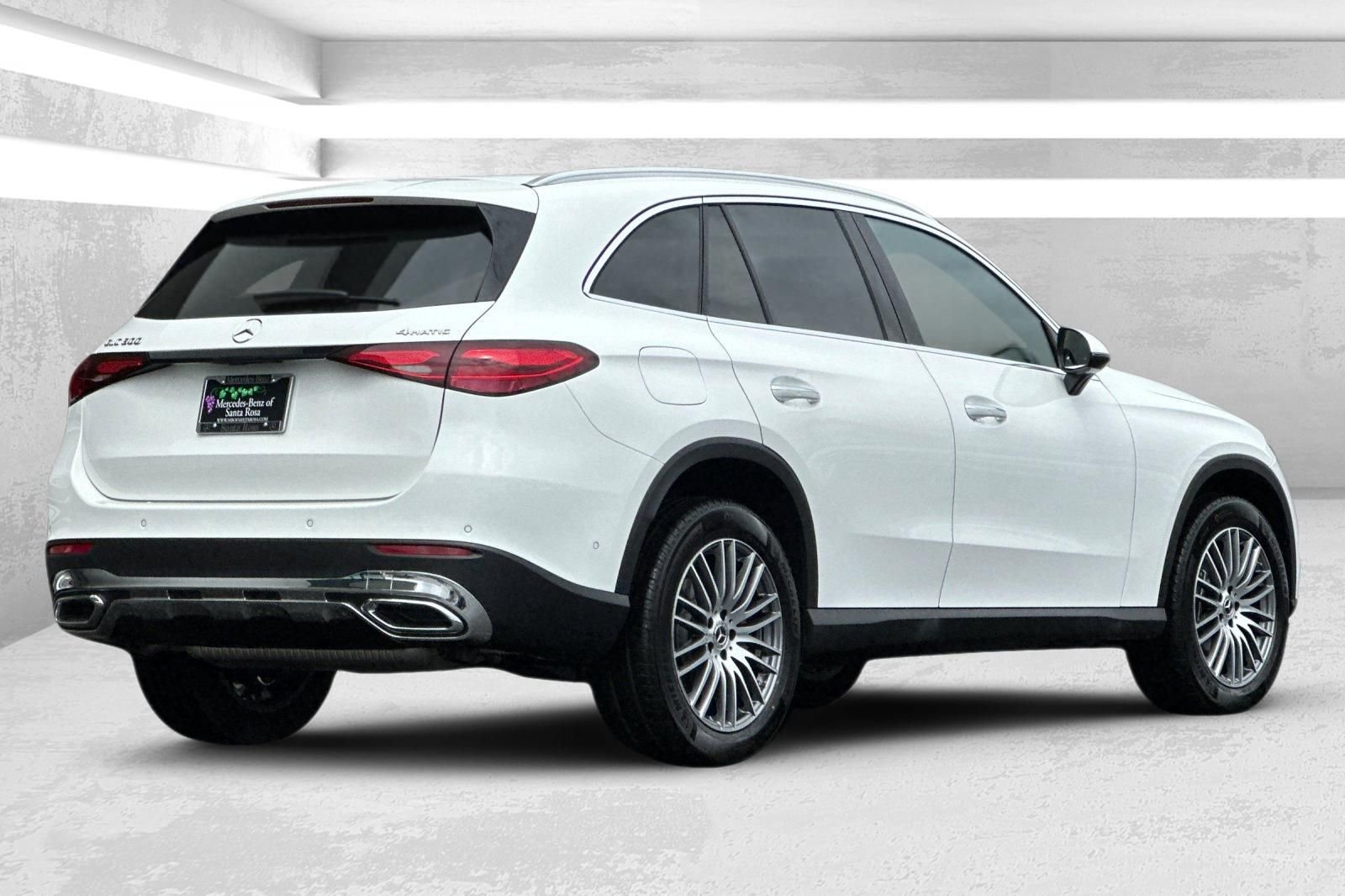 Certified Used 2026 White Mercedes-Benz GLC 300 image 4