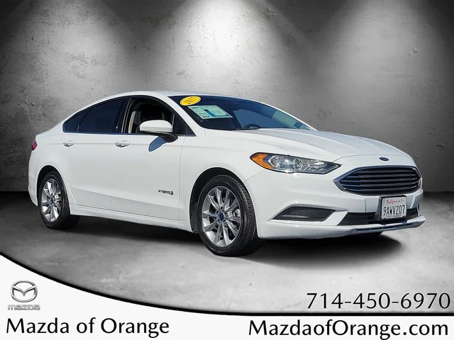 2017 Ford Fusion Hybrid SE