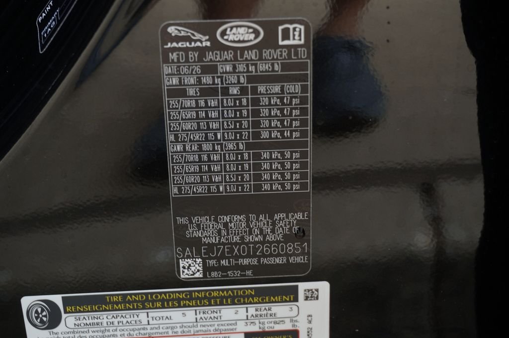 New 2026 Santorini Black Land Rover S image 32
