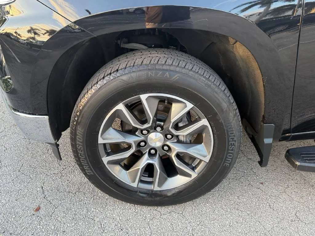Used 2024 Black Chevrolet LT (2FL) image 19