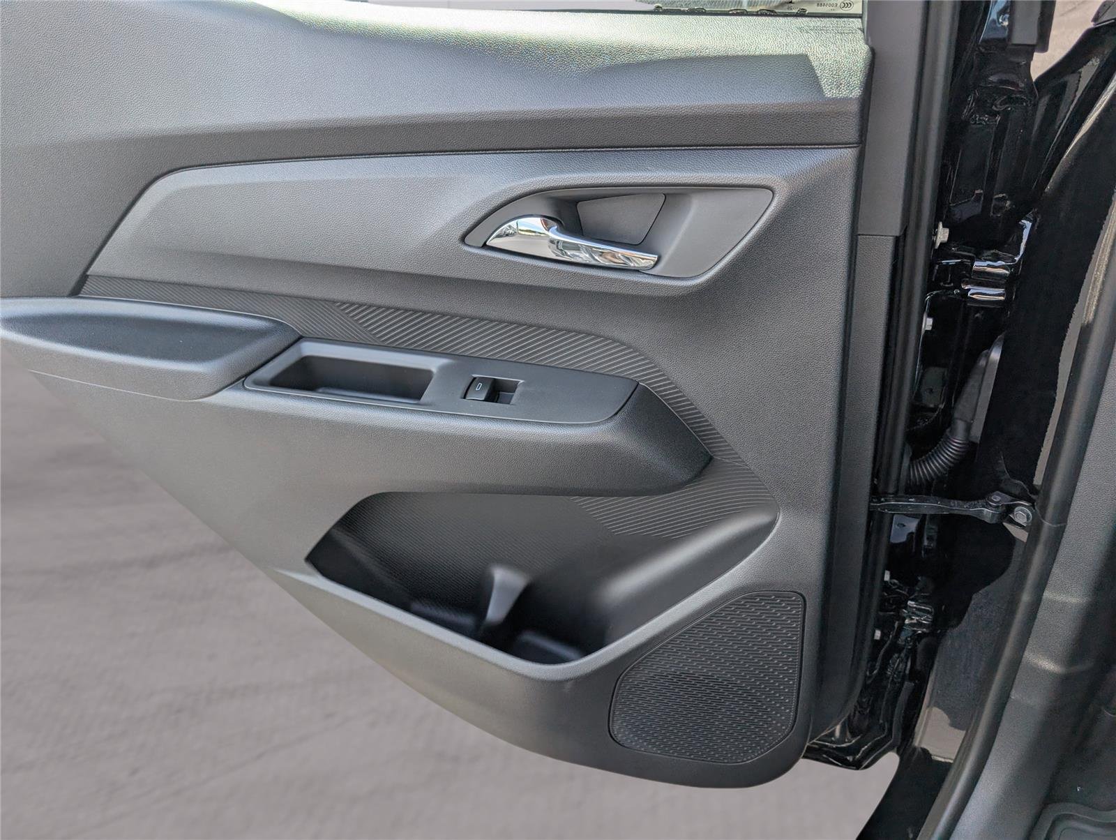 New 2027 Mosaic Black Metallic Chevrolet RS image 14