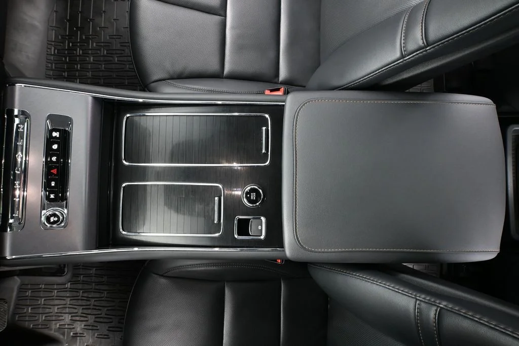 2025 Lincoln Aviator Premiere - Photo 36