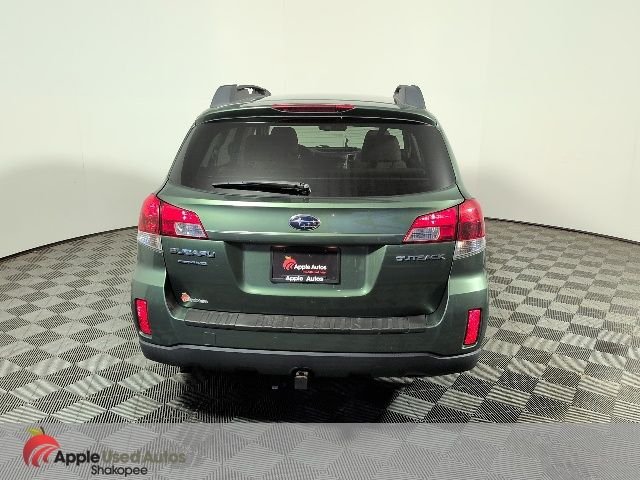 Used 2010 Green Subaru 2.5i Premium image 6