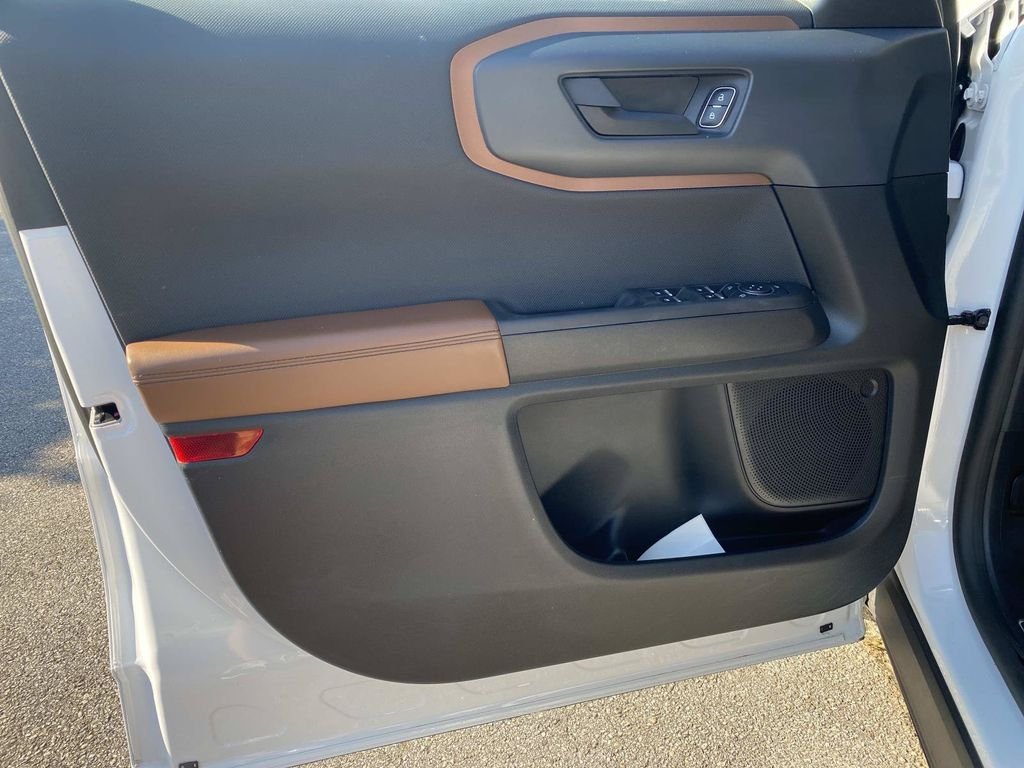 Certified Used 2021 Oxford White Ford Outer Banks image 15