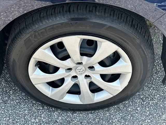 Used 2025  Toyota LE image 35