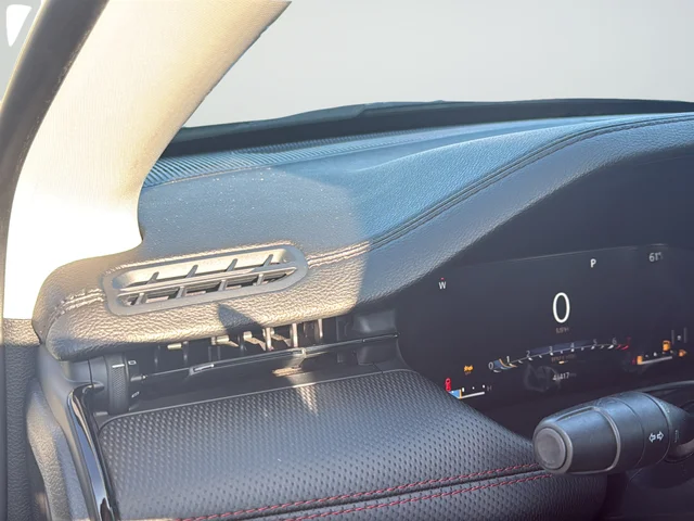 Used 2022 White Jeep Trailhawk image 31