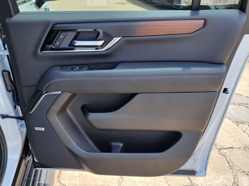 2026 GMC Yukon XL Denali - Photo 49