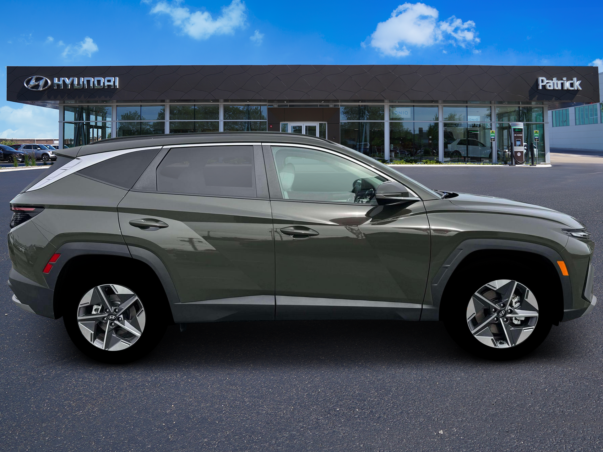 New 2026 Rockwood Green Hyundai SEL Premium image 9