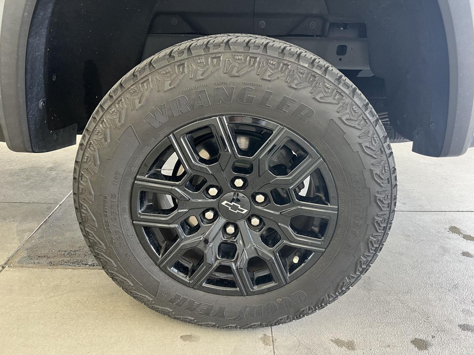 2023 Chevrolet Colorado Trail Boss - Photo 9
