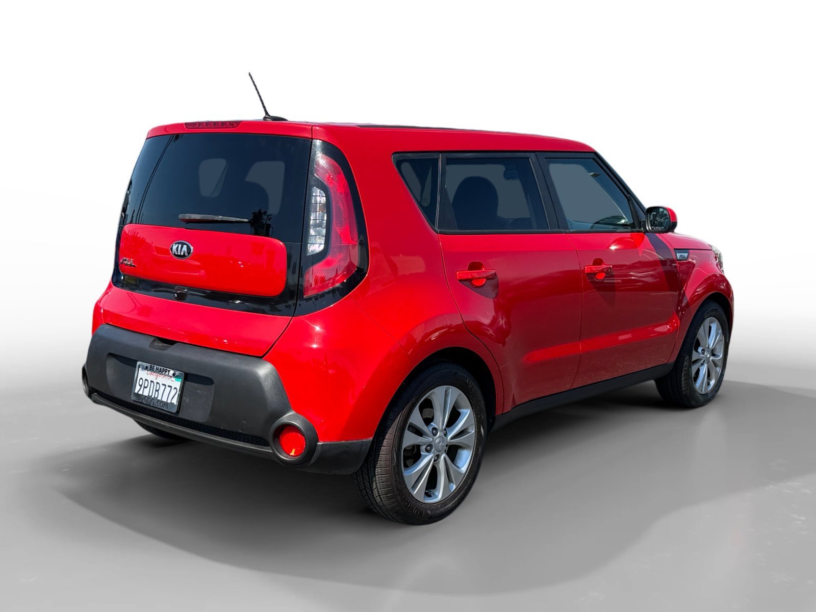 Used 2015 Inferno Red Kia Plus image 5