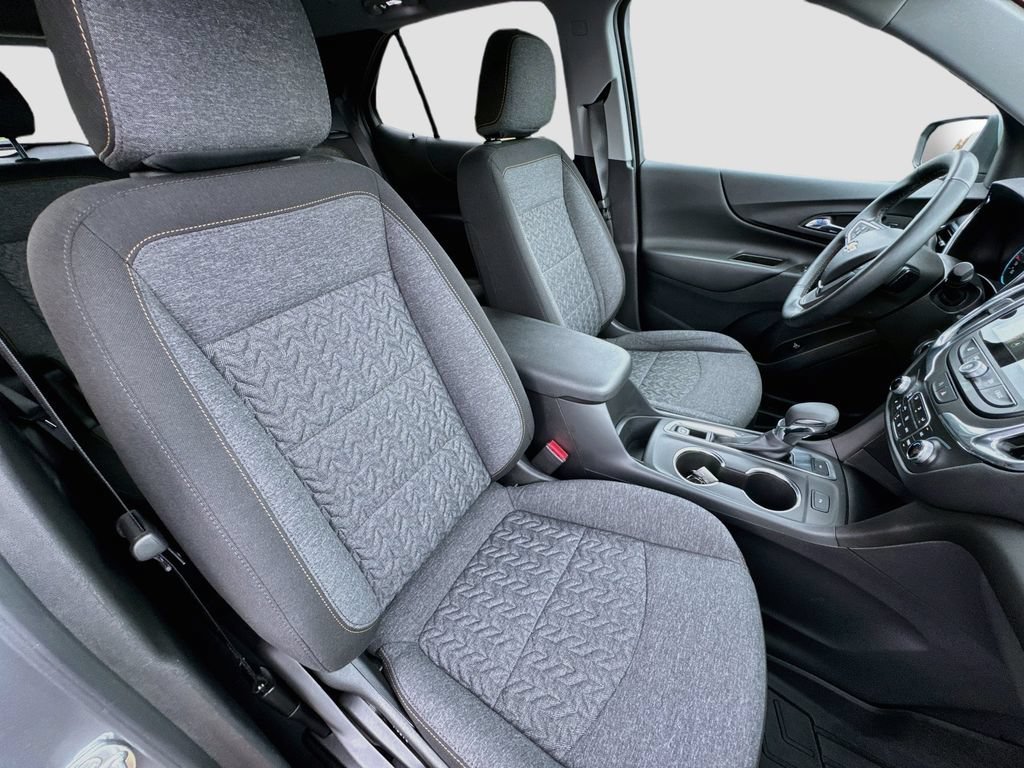Used 2023 STERLING GRAY METALLIC Chevrolet LT image 29