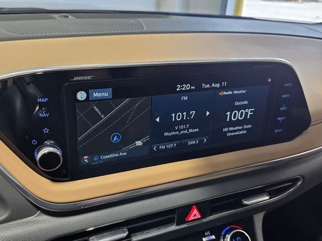 Used 2020 Black Hyundai Limited image 16