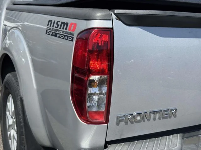 Used 2019 Silver Nissan SV image 12