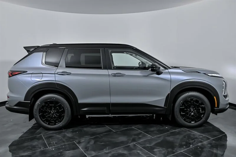 2025 Mitsubishi Outlander Trail Edition - Photo 9