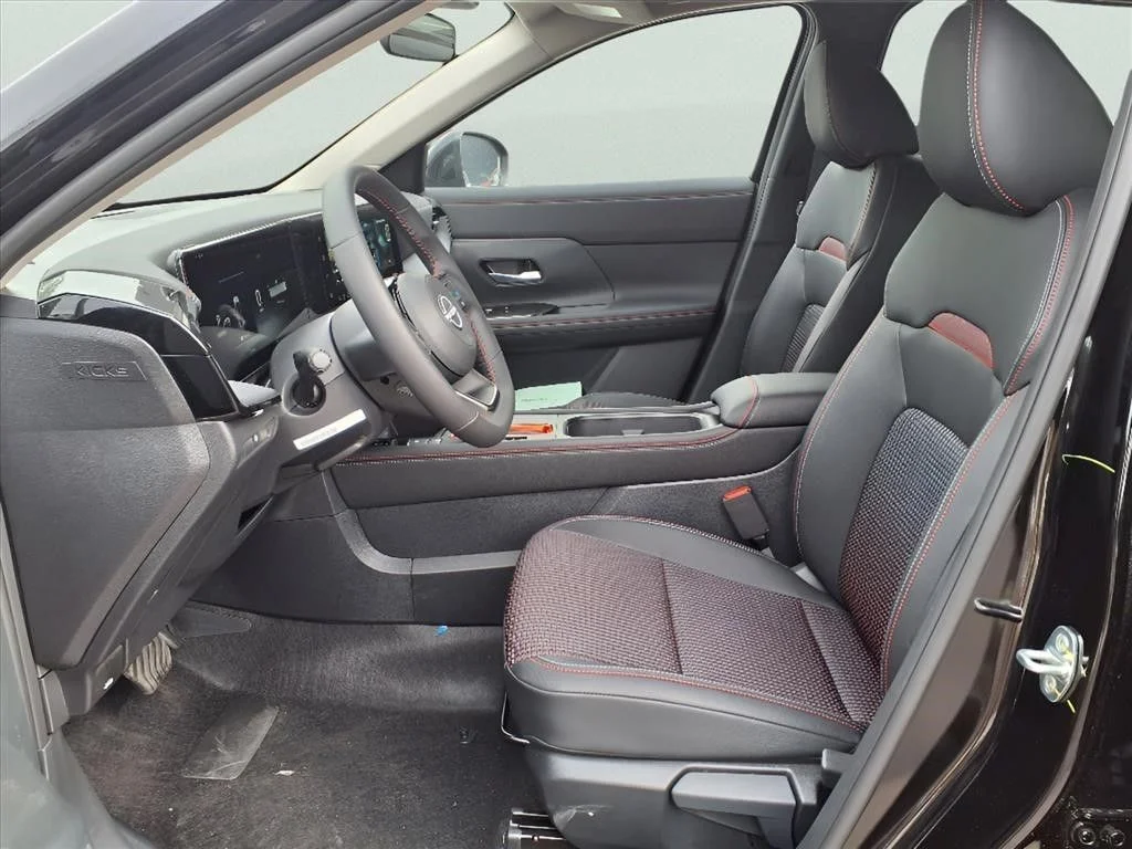 2026 Nissan KICKS SR AWD - Photo 6