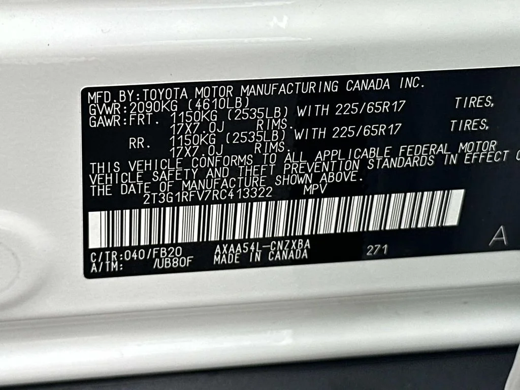 Used 2024 White Toyota LE image 31