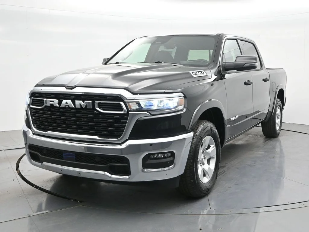 New 2026 Diamond Black Crystal Pearl-Coat Exterior Paint RAM Big Horn/Lone Star image 1
