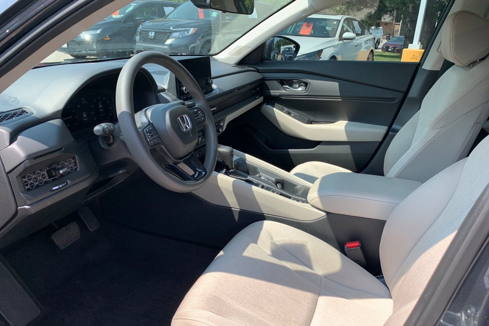 Certified Used 2024 Gray Honda EX image 11