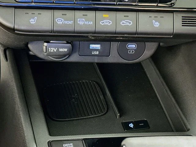 New 2026 Hyundai ELANTRA SEL Sport