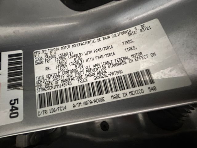 Used 2021 Silver Toyota SR5 image 20