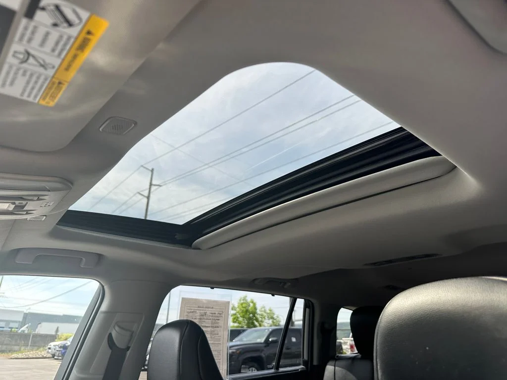 Used 2023 Silver Toyota XLE image 23