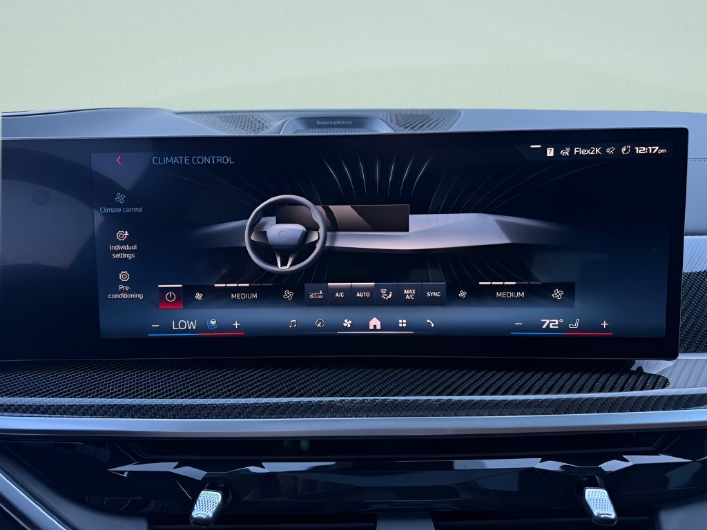 New 2027 Black Sapphire Metallic BMW M60i image 19
