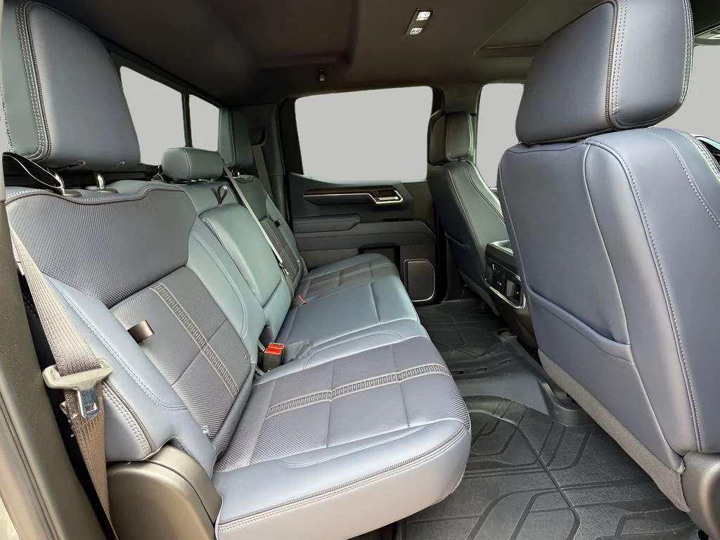 Used 2025 Sterling Gray Metallic Chevrolet High Country image 6
