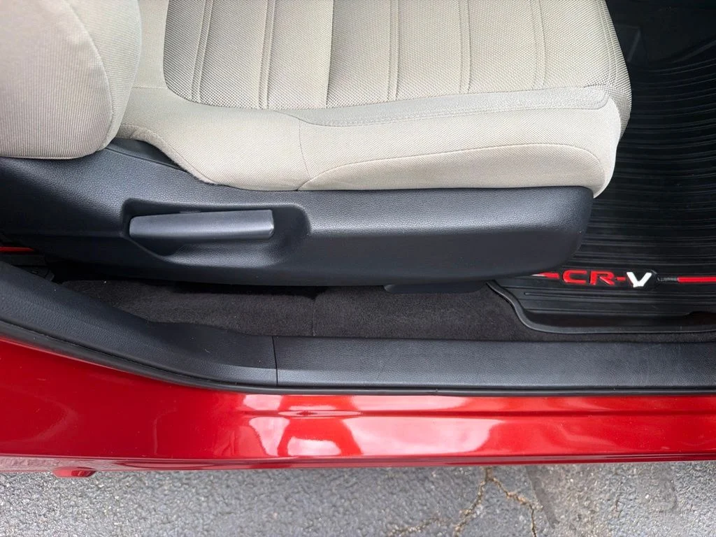 Certified Used 2018  Honda EX image 34