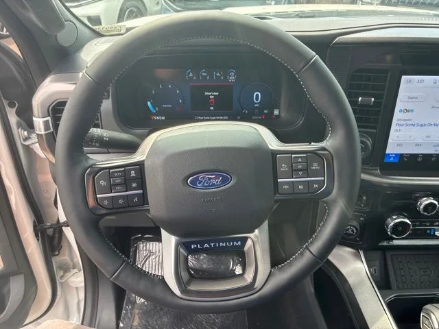 New 2026 Star White Metallic Tri-Coat Ford Platinum® image 38