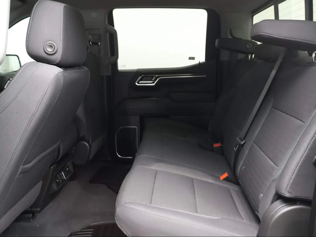 New 2026 Summit White Chevrolet LT image 32